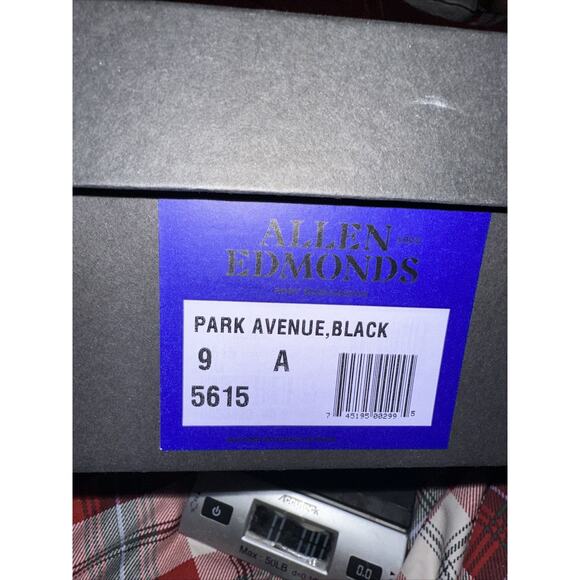 Allen Edmonds Men's Park Avenue Waterproof Cap-toe Oxford Dress Shoe Size 9 $460 - Picture 9 of 11